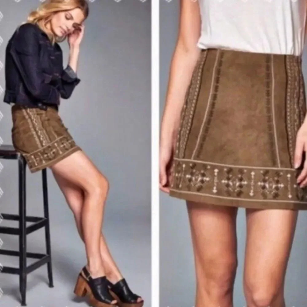 Abercrombie & Fitch Faux Suede Mini Skirt Y2K